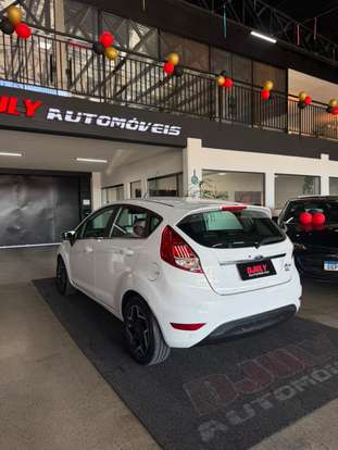 FORD-FIESTA-2017