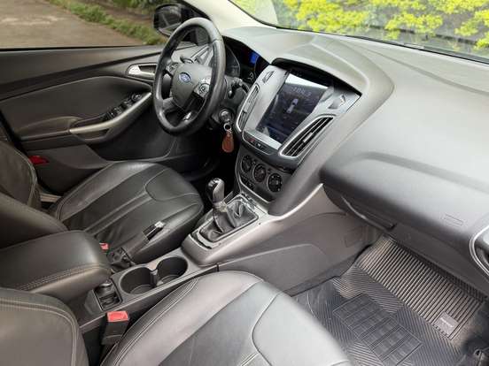 FORD-FOCUS-1.6 SE 16V FLEX 4P MANUAL FORD-FOCUS-2014