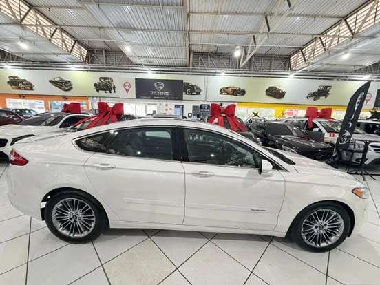 FORD-FUSION-2.0 TITANIUM AWD 16V GASOLINA 4P AUTOMÁTICO FORD-FUSION-2013
