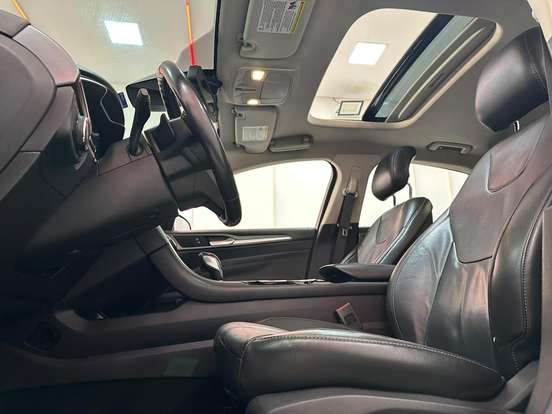 FORD-FUSION-2012