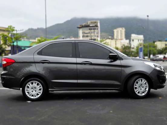 FORD-KA +-2019