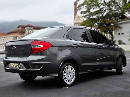 FORD-KA +-2019