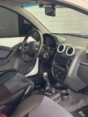 FORD-KA-2013