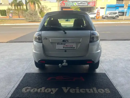 FORD-KA-2012