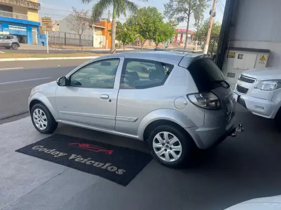 FORD-KA-2012