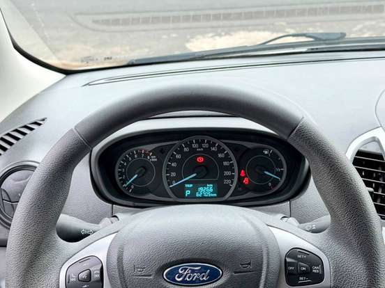 FORD-KA-1.5 TI-VCT FLEX SE PLUS AUTOMÁTICO FORD-KA-2020