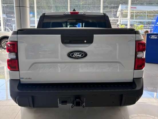 FORD-MAVERICK-2026