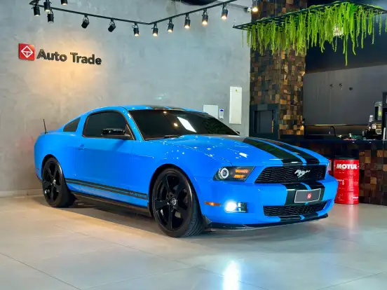 FORD-MUSTANG-2010