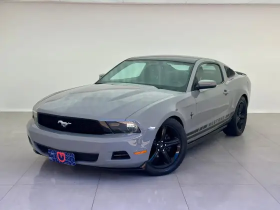 FORD MUSTANG 5.0 GT COUPÉ V8 GASOLINA 2P MANUAL