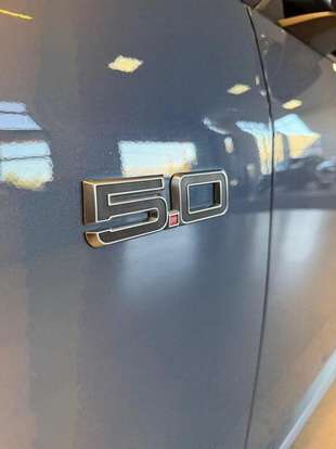 FORD-MUSTANG-2024