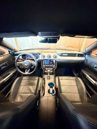FORD-MUSTANG-2019