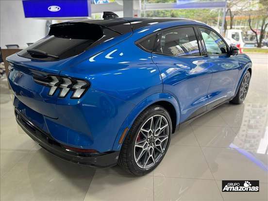 FORD-MUSTANG MACH-e-2025