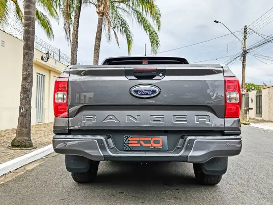 FORD-RANGER-2.0 TURBO DIESEL CD BLACK 4X2 AUTOMÁTICO FORD-RANGER-2025