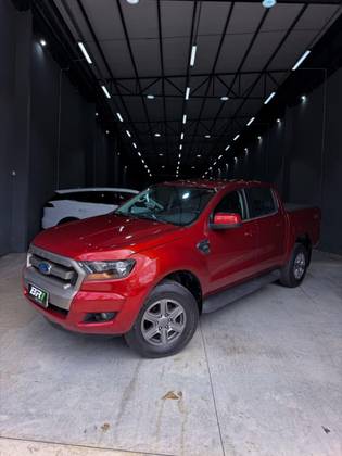 FORD RANGER 2.2 XLS 4X4 CD 16V DIESEL 4P AUTOMÁTICO