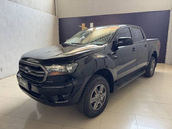 FORD RANGER 2.2 XLS 4X4 CD 16V DIESEL 4P AUTOMÁTICO