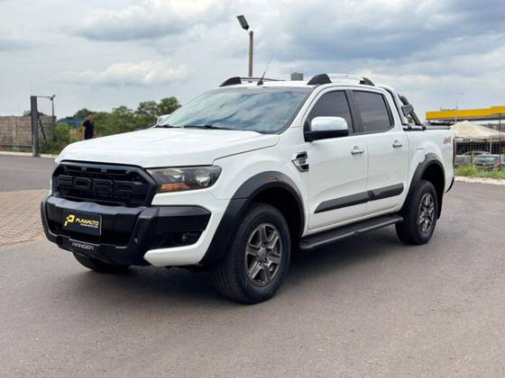 FORD RANGER 2.2 XLS 4X4 CD 16V DIESEL 4P MANUAL
