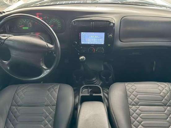 FORD-RANGER-2.3 XLT 16V 4X2 CD GASOLINA 4P MANUAL FORD-RANGER-2012