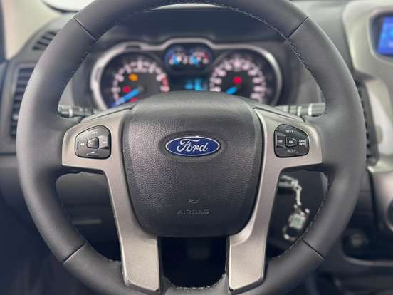 FORD-RANGER-2.5 LIMITED PLUS 4X2 CD 16V FLEX 4P MANUAL FORD-RANGER-2014