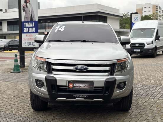 FORD-RANGER-2.5 XLS 4X2 CD 16V FLEX 4P MANUAL FORD-RANGER-2013