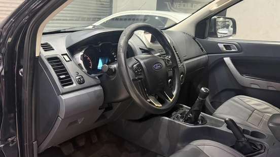 FORD-RANGER-2014