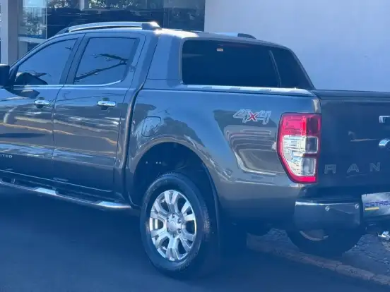 FORD-RANGER-3.2 LIMITED 4X4 CD 20V DIESEL 4P AUTOMÁTICO FORD-RANGER-2017