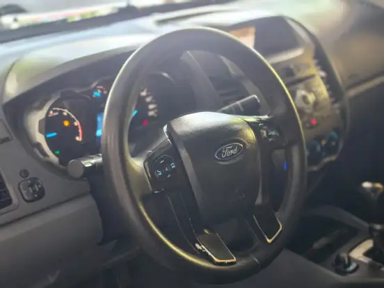 FORD-RANGER-2015