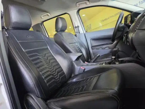 FORD-RANGER-2015