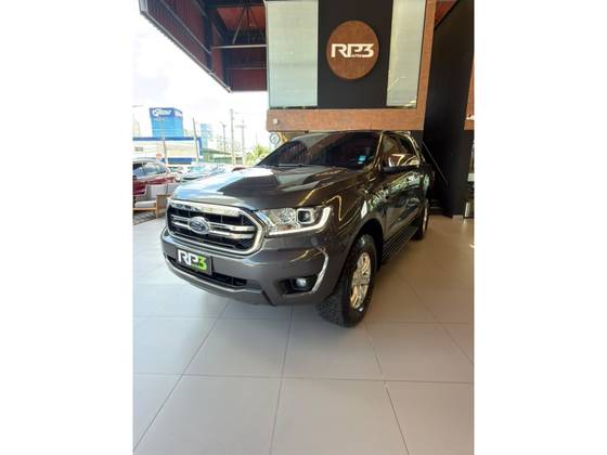 FORD RANGER 3.2 XLT 4X4 CD 20V DIESEL 4P AUTOMÁTICO