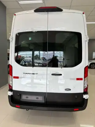 FORD-TRANSIT-2025