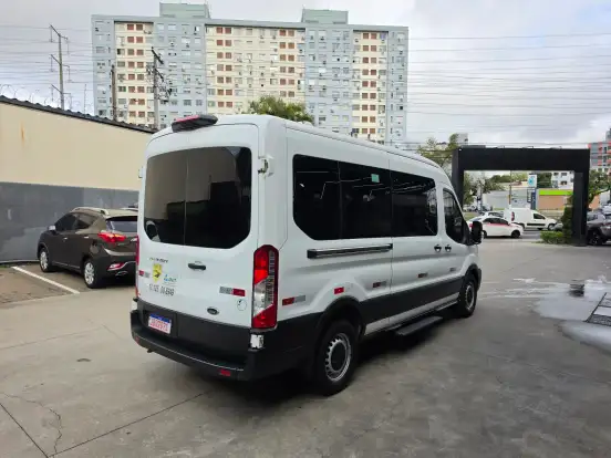 FORD-TRANSIT-2.0 ECOBLUE DIESEL MINIBUS VIDRADA L3H2 MANUAL FORD-TRANSIT-2021