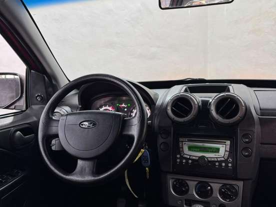 FORD-ECOSPORT-1.6 XLT FREESTYLE 8V FLEX 4P MANUAL FORD-ECOSPORT-2010