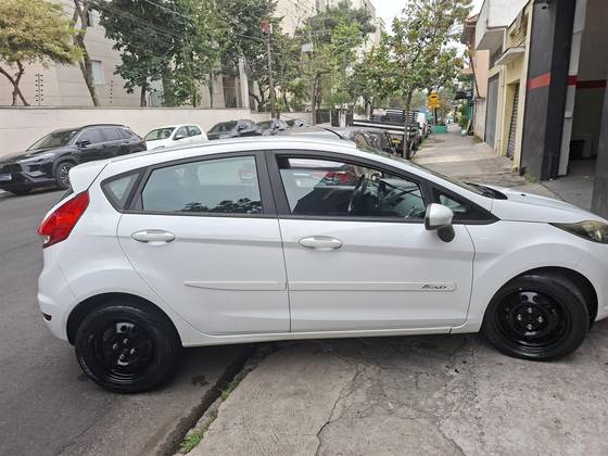 FORD FIESTA 1.5 S HATCH 16V FLEX 4P MANUAL
