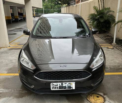 FORD FOCUS 2.0 SE PLUS 16V FLEX 4P POWERSHIFT