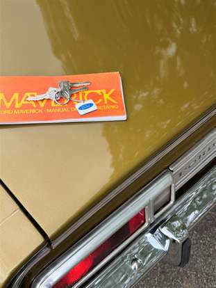 FORD-MAVERICK-1975