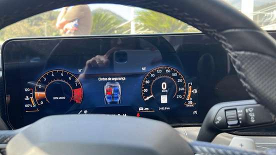 FORD-MUSTANG-2024
