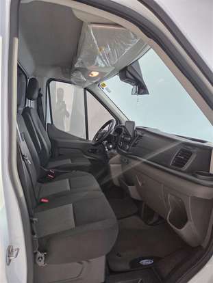 FORD-TRANSIT-2024