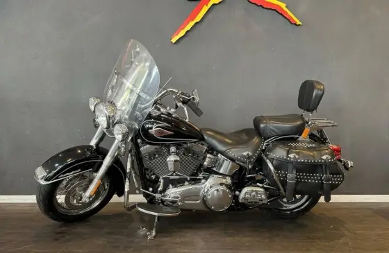 HARLEY-DAVIDSON SOFTAIL HERITAGE CLASSIC 