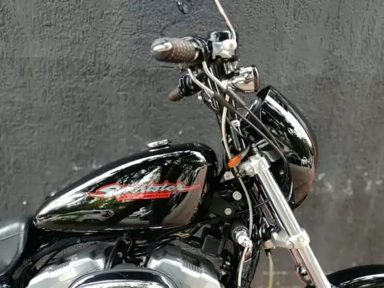 HARLEY-DAVIDSON-SPORTSTER XL 883 HARLEY-DAVIDSON-SPORTSTER XL 883-2005