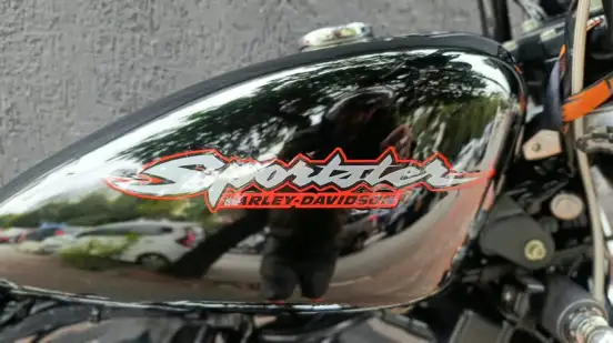 HARLEY-DAVIDSON-SPORTSTER XL 883-2005