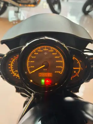 HARLEY-DAVIDSON-V-ROD-2008