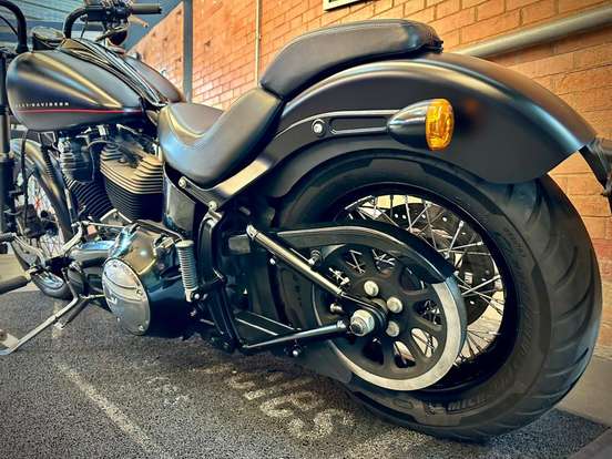 HARLEY-DAVIDSON-SOFTAIL BLACKLINE HARLEY-DAVIDSON-SOFTAIL BLACKLINE-2012