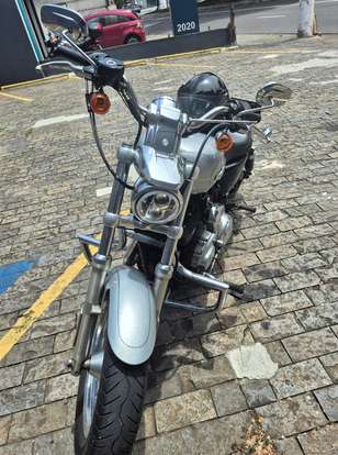 HARLEY-DAVIDSON-SPORTSTER 1200 XL CUSTOM-2012