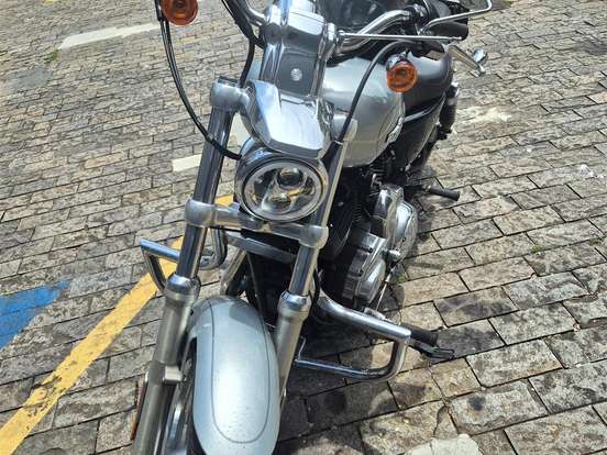 HARLEY-DAVIDSON-SPORTSTER 1200 XL CUSTOM HARLEY-DAVIDSON-SPORTSTER 1200 XL CUSTOM-2012