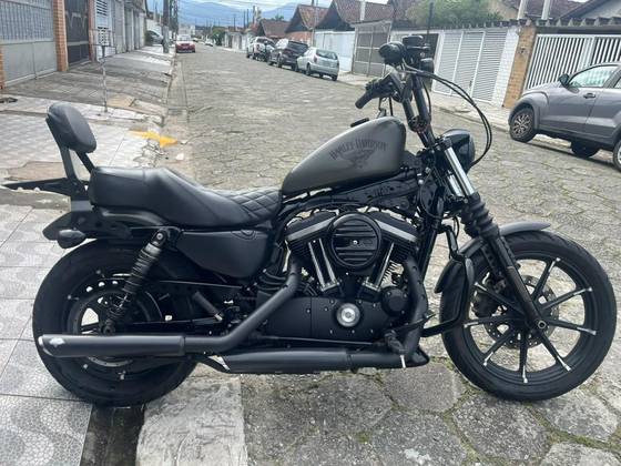 HARLEY-DAVIDSON SPORTSTER XL 883N IRON 