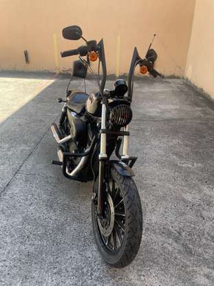 HARLEY-DAVIDSON-SPORTSTER XL 883 R-2009