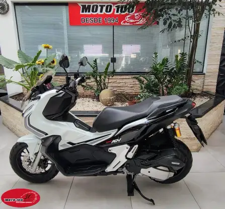 HONDA-ADV-2022