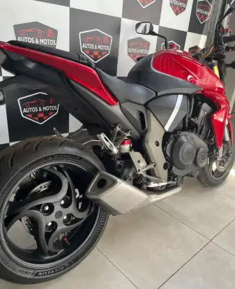 HONDA-CB 1000R-2013