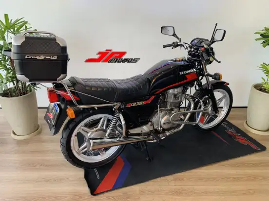 HONDA-CB 400-1982