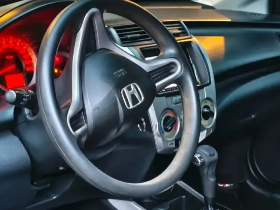HONDA-CITY-1.5 DX 16V FLEX 4P AUTOMÁTICO HONDA-CITY-2011