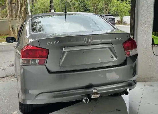 HONDA-CITY-2010